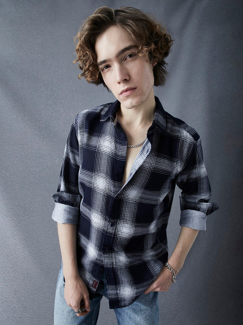 Men Premium Relaxed Fit Waffle Structured Cotton Blue White Check Printed Casual Shirt