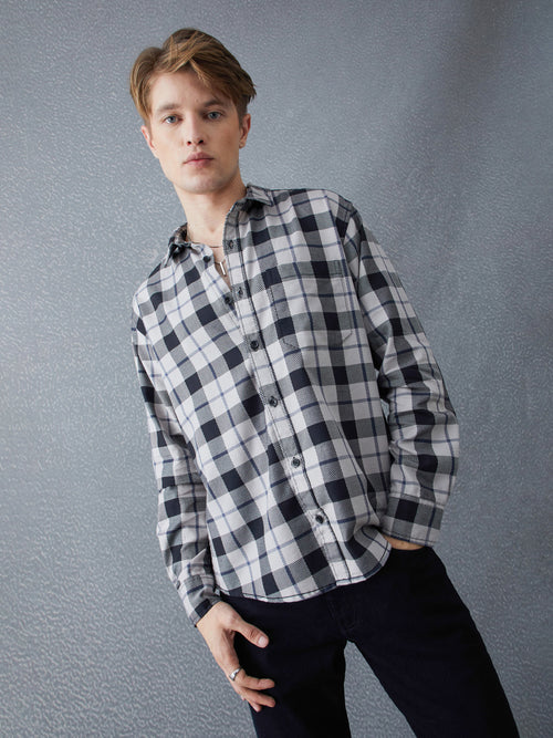 Voltedge Men Checked Cotton Relaxed Fit Full Sleeve Shirt