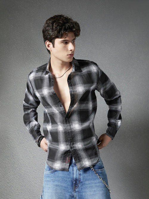 Men Premium Relaxed Fit Waffle Structured Cotton Black White Check Printed Casual Shirt