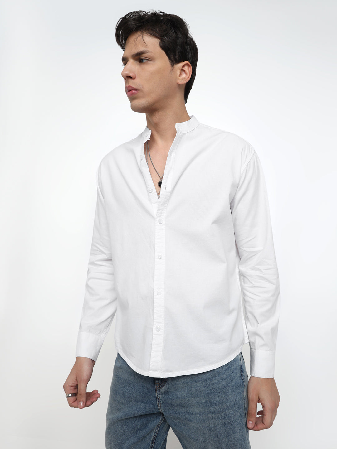 Men Relaxed Fit Pace Fine Textured Premium Cotton Solid White Shirt