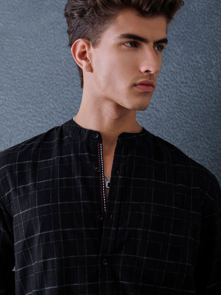 Men Relax fit Black Checked Structured Mandarin Collar Casual Shirt