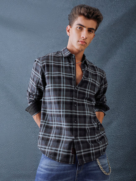 Men Relaxed Fit Charcoal Light grey Structured Checked Cotton Casual Shirt
